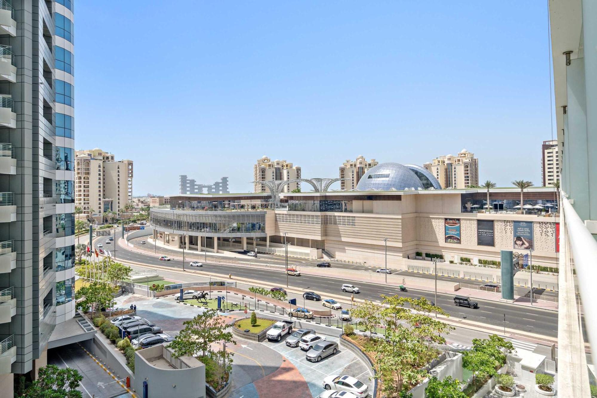 Stylish 1br In Palm Jumeirah With Rooftop Pool Apartment